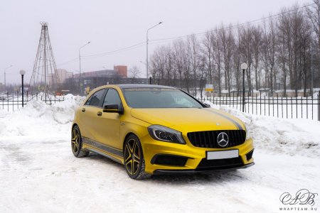 Mercedes A45 AMG - Metal Flash Fever Yellow