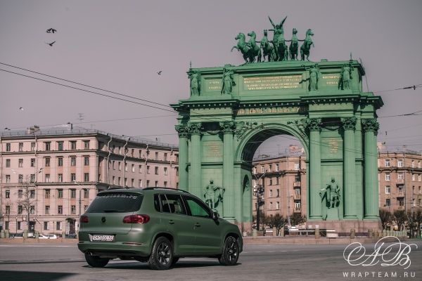 Volkswagen Tiguan- Matte Military Green 3M